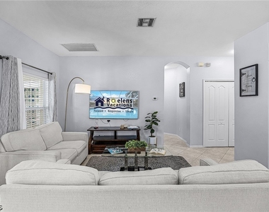 2649 Sw 32nd Street - Photo Thumbnail 4