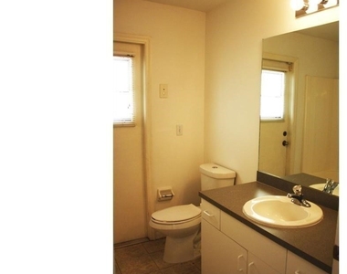 2114 Sw 39th Street - Photo Thumbnail 7
