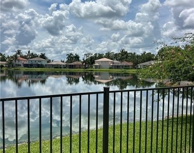 14354 Reflection Lakes Drive - Photo Thumbnail 6