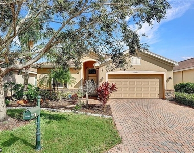 13092 Silver Thorn Loop - Photo Thumbnail 21