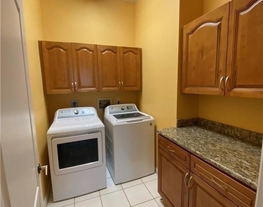 16971 Timberlakes Drive - Photo Thumbnail 13