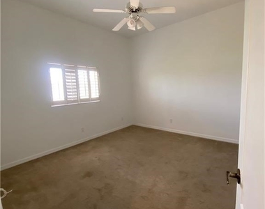 16971 Timberlakes Drive - Photo Thumbnail 10