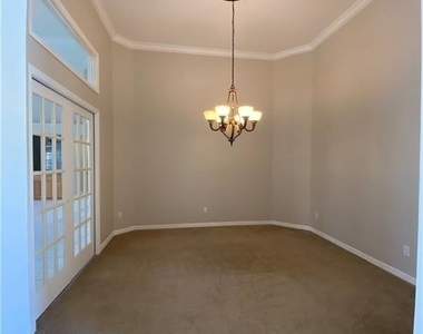 16971 Timberlakes Drive - Photo Thumbnail 8