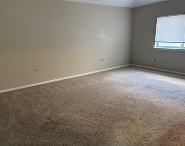 3310 Mulberry Hill Lane - Photo Thumbnail 14