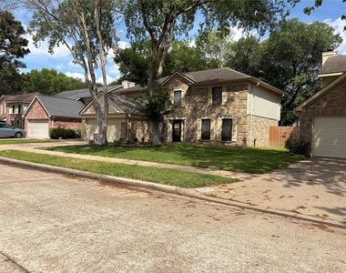 3310 Mulberry Hill Lane - Photo Thumbnail 18