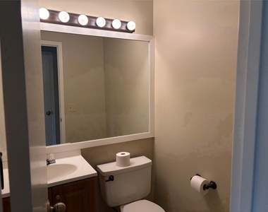 3310 Mulberry Hill Lane - Photo Thumbnail 15