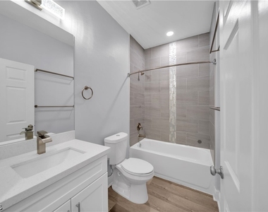 17366 Ithaca Drive - Photo Thumbnail 15