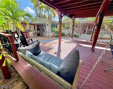 2702 Mcgregor Boulevard - Photo Thumbnail 40