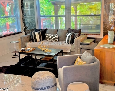 2702 Mcgregor Boulevard - Photo Thumbnail 26