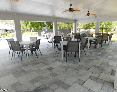 10525 Putnam Court - Photo Thumbnail 20