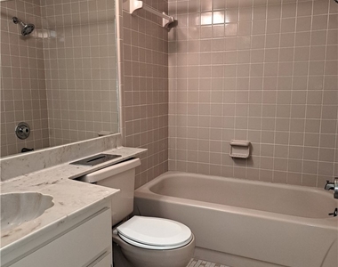 10525 Putnam Court - Photo Thumbnail 17