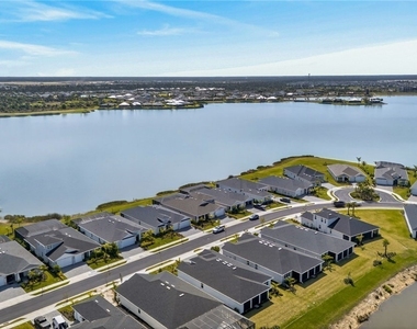 16274 Preservation Boulevard - Photo Thumbnail 35