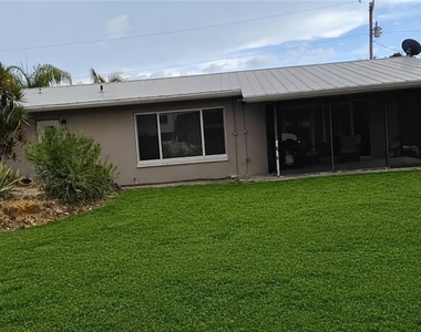 1749 Bikini Court - Photo Thumbnail 29