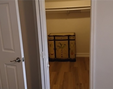 1749 Bikini Court - Photo Thumbnail 15