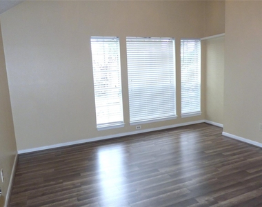 14715 Cypress Green Drive - Photo Thumbnail 15