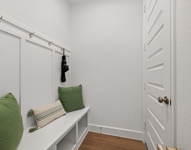 427 Mulberry Creek Street - Photo Thumbnail 26
