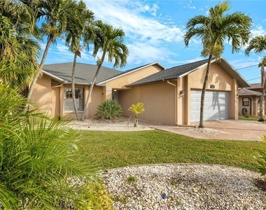 1327 Se 17th Street - Photo Thumbnail 17