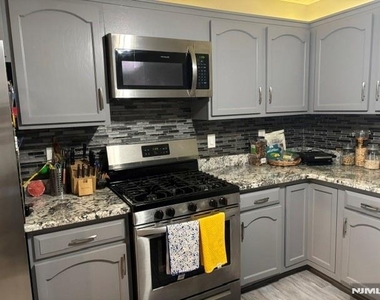 221 Ringwood - Photo Thumbnail 7