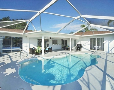 2633 Se 19th Place - Photo Thumbnail 17