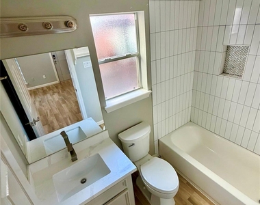 1514 Park Street - Photo Thumbnail 6