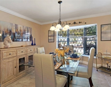 1704 Savona Parkway - Photo Thumbnail 6