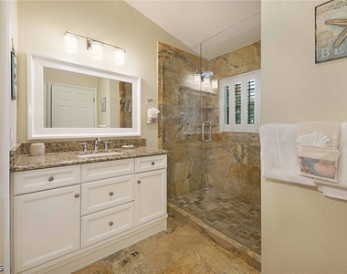 4138 Sw 5th Avenue - Photo Thumbnail 18