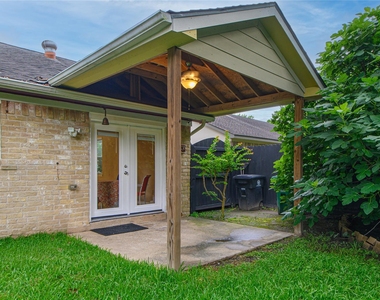4110 Garden Springs Drive - Photo Thumbnail 14