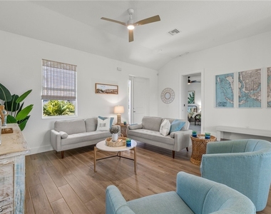154 Se 20th Street - Photo Thumbnail 17