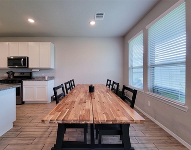 24811 Crimson Pine Drive - Photo Thumbnail 15
