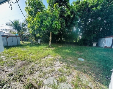 1215 S Alhambra Circle - Photo Thumbnail 13