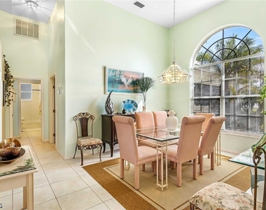 2807 Sw 31st Lane - Photo Thumbnail 5