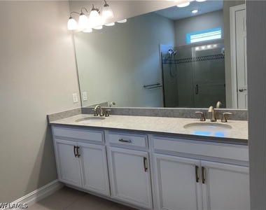16729 Siesta Drum Way - Photo Thumbnail 14