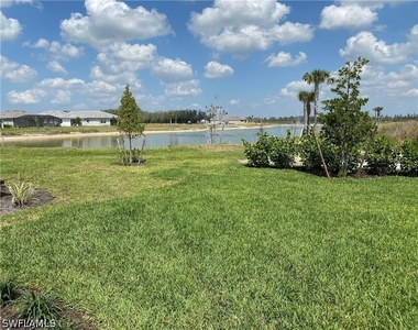16729 Siesta Drum Way - Photo Thumbnail 18