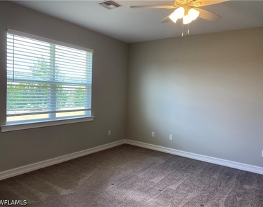 16729 Siesta Drum Way - Photo Thumbnail 13