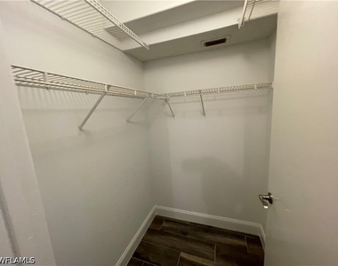 2190 Arbour Walk Circle - Photo Thumbnail 11