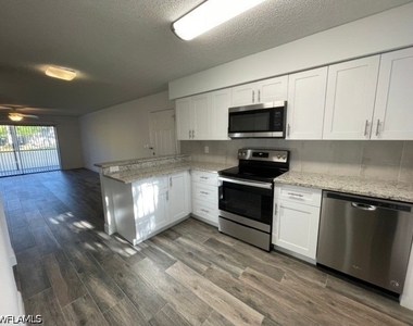 2190 Arbour Walk Circle - Photo Thumbnail 2