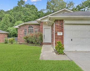 506 Paradise Lane - Photo Thumbnail 1
