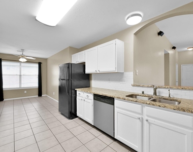 506 Paradise Lane - Photo Thumbnail 7