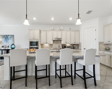 28086 Kerry Court - Photo Thumbnail 4