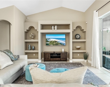 2817 Sw 42nd Lane - Photo Thumbnail 24