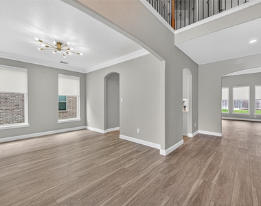 18914 Peralta Springs Lane - Photo Thumbnail 9