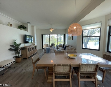 2377 Ravenna Boulevard - Photo Thumbnail 9