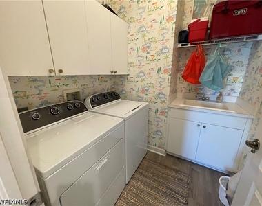 2377 Ravenna Boulevard - Photo Thumbnail 26