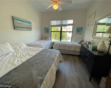 2377 Ravenna Boulevard - Photo Thumbnail 24