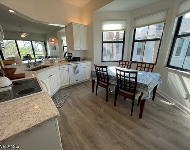 2377 Ravenna Boulevard - Photo Thumbnail 7