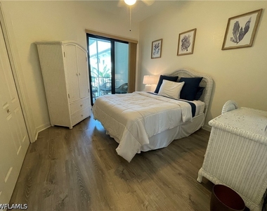 2377 Ravenna Boulevard - Photo Thumbnail 21