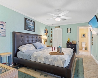 1023 Se 15th Street - Photo Thumbnail 17