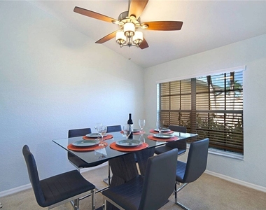 5007 Sw 27th Avenue - Photo Thumbnail 11