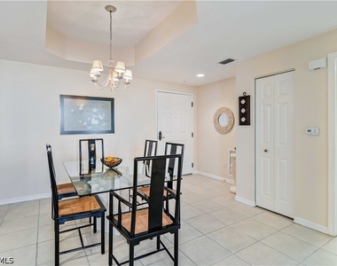 1001 Arbor Lake Drive - Photo Thumbnail 6