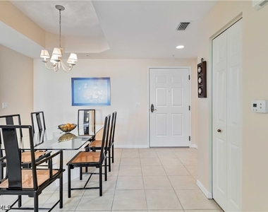 1001 Arbor Lake Drive - Photo Thumbnail 3